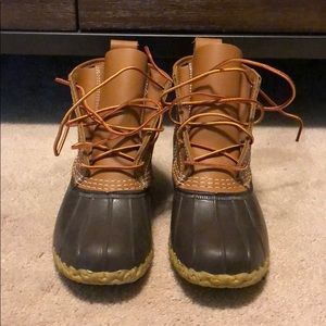 Women’s L.L. Bean boots, 6”